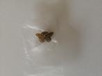 vlindertje met steker; edelweiss broche, Ophalen of Verzenden, Nieuw, Geel, Broche