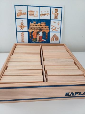 Kapla Houten Bouwstenen + Boek beschikbaar voor biedingen