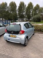 Toyota Aygo 1.0 12V Vvt-i 5DRS 2006 Blauw, Voorwielaandrijving, 68 pk, Origineel Nederlands, Handgeschakeld