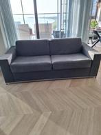 Slaapbank Martino met metalen sierlijst, Huis en Inrichting, Ophalen, Gebruikt, Stoffen strakke bank, 150 tot 200 cm