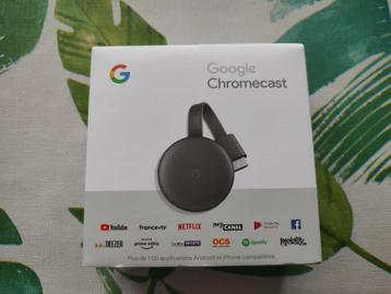 Google Chromecast streamer V3 in goede staat met doos beschikbaar voor biedingen