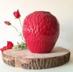 Prachtige rode Aardbeienvaas Bloemenvaas ↑ hoogte 17,5 cm, Huis en Inrichting, Ophalen of Verzenden, Zo goed als nieuw