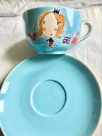 X large cup and saucer by Wittard of chelsea, England, Huis en Inrichting, Keuken | Servies, Ophalen of Verzenden, Zo goed als nieuw