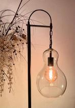 Vloerlamp "Glazen Druppel", Huis en Inrichting, Ophalen, Zo goed als nieuw, Glas, 150 tot 200 cm