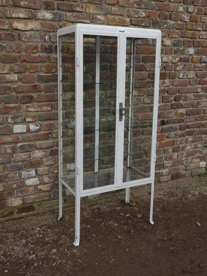originele belgische vitrine kast, Antiek en Kunst, Curiosa en Brocante, Ophalen