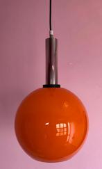 Oranje opaline bol-hanglamp, vintage design, Huis en Inrichting, Lampen | Hanglampen, Ophalen of Verzenden, Zo goed als nieuw