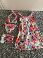 Paté de sable bikini met bijpassend jurkje 10 jaar, Bikiniset, Meisje, Ophalen of Verzenden, Zo goed als nieuw