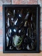 Dom perignon fles verwerkt in een lijst met Epoxy, Ophalen of Verzenden