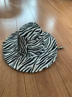Hoeden carnaval (mariacho & zebra), Ophalen, Zo goed als nieuw, One size fits all, Hoed
