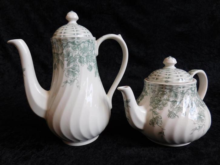 Barratts koffiepot en theepot, groene bloemen en vruchten,, Huis en Inrichting, Keuken | Servies, Gebruikt, Overige typen, Overige stijlen