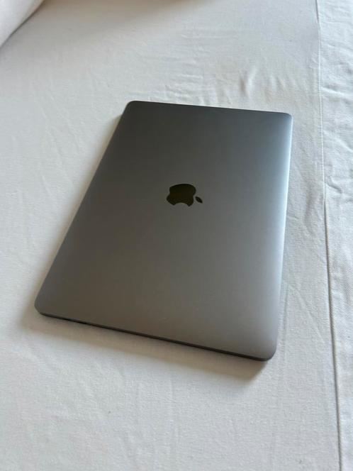 MacBook Pro 13″ (2020, Touch Bar, 16GB RAM, 1TB SSD), Computers en Software, Apple Macbooks, Gebruikt, MacBook Pro, 13 inch, Onbekend
