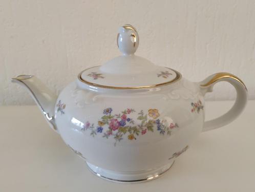 Nieuwe, Klassieke theepot CoPo met  bloemmotief 1 liter, Huis en Inrichting, Keuken | Servies, Nieuw, Overige typen, Overige stijlen