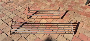 Ikea Grundtal wandrek 120 en 80 cm breed beschikbaar voor biedingen