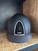 Kep Italia bruin, Dieren en Toebehoren, Paardrijkleding, Ophalen of Verzenden, Zo goed als nieuw, Dressuur, Cap
