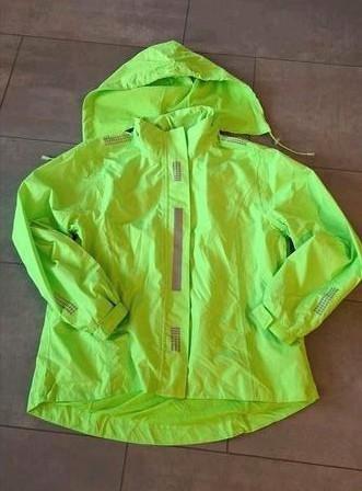 Regenjas fietsjas maat L 44 46 izgs beschikbaar voor biedingen