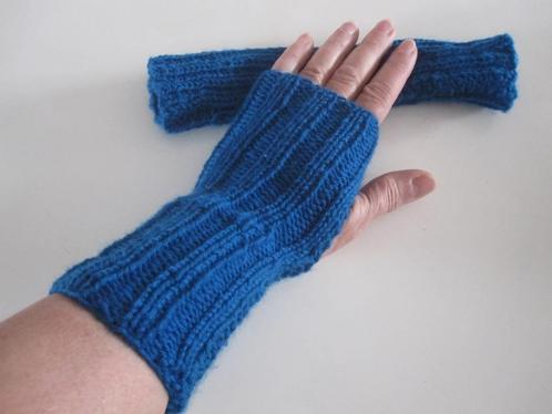 Polswarmers maat S / M, Kleding | Dames, Mutsen, Sjaals en Handschoenen, Nieuw, Handschoenen, Maat 36 (S), Ophalen