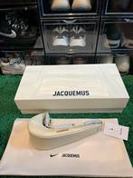 Jacquemus x Nike Le Sac Swoosh Small Ivory, Nieuw, Beige, Schoudertasje, Verzenden