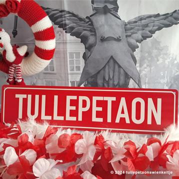 Gevelplaatje / muurbord TULLEPETAON.  Tullepetaonestad  beschikbaar voor biedingen