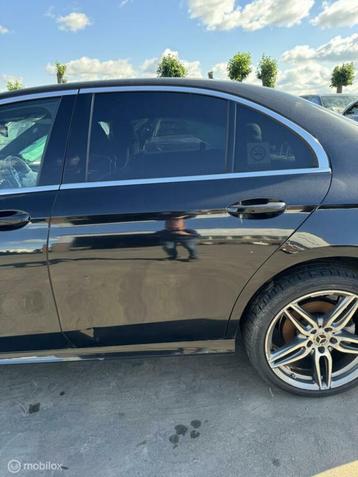 Portier linksachter Mercedes E-klasse W213 ('16-'22) beschikbaar voor biedingen
