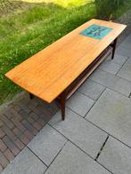 Van Teeffelen coffeetable