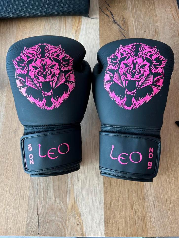 Leo bokshandschoenen (maat 12) met innergloves (maat S), Sport en Fitness, Boksen, Gebruikt, Bokshandschoenen, Ophalen of Verzenden