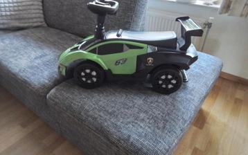 Lamborghini Loopauto met opbergbox.  beschikbaar voor biedingen