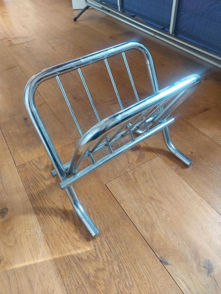 Vintage lectuurrek, Huis en Inrichting, Woonaccessoires | Krantenbakken en Lectuurbakken, Gebruikt, Ophalen of Verzenden