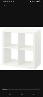 Te koop aangeboden Witte Kallax kast, 4 vakken, Zo goed als nieuw, Minder dan 100 cm, Modern, 25 tot 50 cm