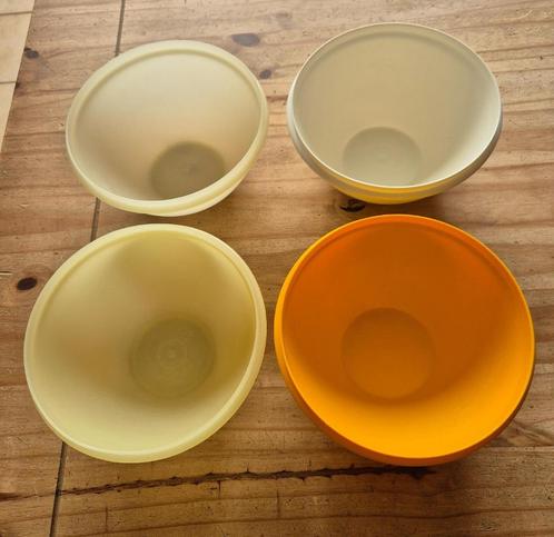 Tupperware kommen Hoogte 9cm Ø 17cm Geel, Wit of Oranje, Huis en Inrichting, Keuken | Tupperware, Bak of Kom, Geel, Wit, Oranje