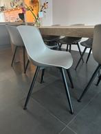 8x Grijze Kunststof Eetkamerstoelen met metalen Poten, Ophalen, Zo goed als nieuw, Kunststof, Minder dan 50 cm