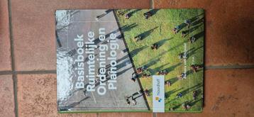Basisboek Ruimtelijke Ordening en Planologie beschikbaar voor biedingen