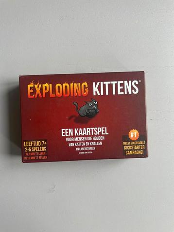 Exploding Kittens (Nederlands, kaarten in plastic) beschikbaar voor biedingen