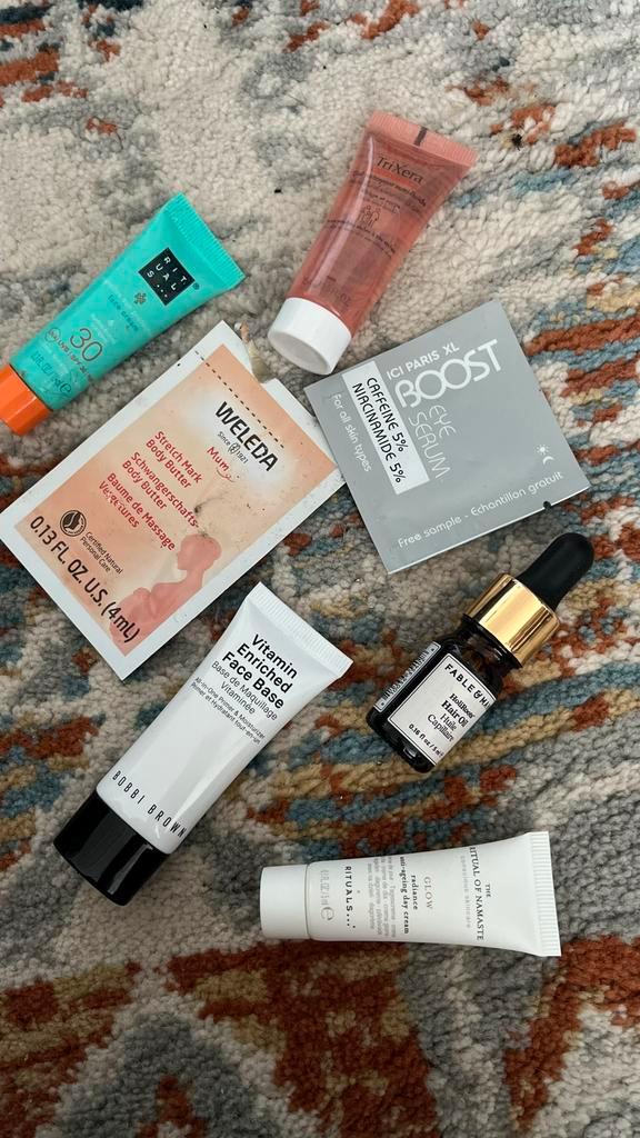 Douglas samples, Sieraden, Tassen en Uiterlijk, Uiterlijk | Cosmetica en Make-up, Zo goed als nieuw, Make-up, Gehele gezicht, Overige kleuren