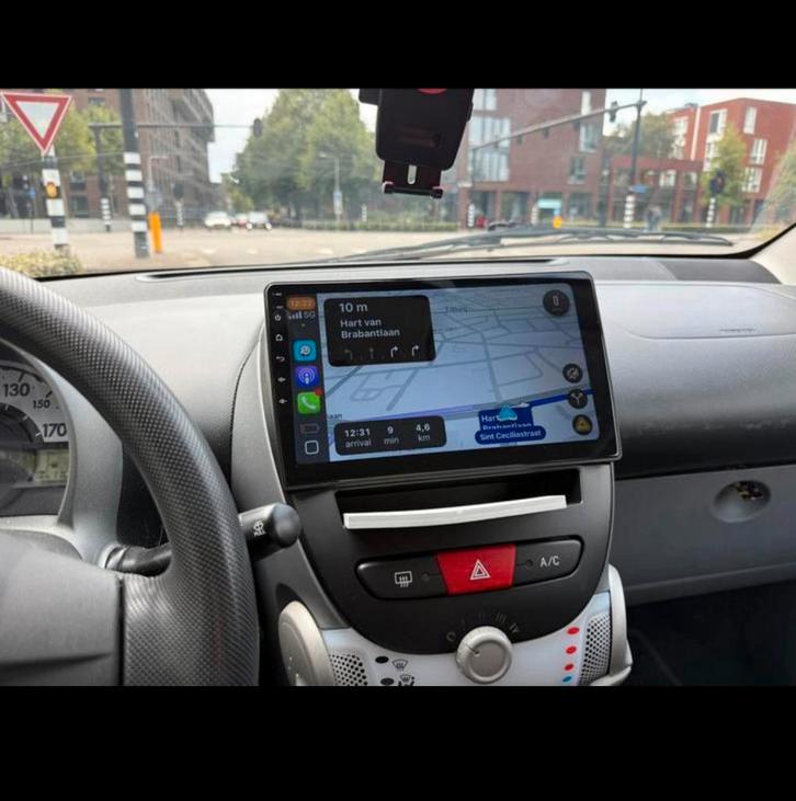 Apple CarPlay / Android Auto scherm+montage, Auto diversen, Autoradio's, Zo goed als nieuw, Ophalen of Verzenden