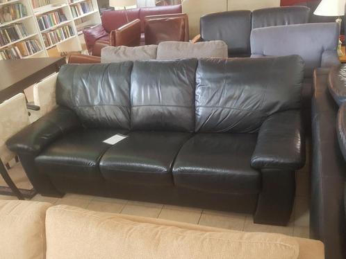 Mooie Zwarte 3 Persoons Leren Bank., Huis en Inrichting, Banken | Sofa's en Chaises Longues, Gebruikt, Driepersoons, 200 tot 250 cm