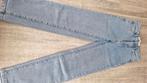Stradivarius mom slim maat 32, Ophalen of Verzenden, Zo goed als nieuw, Blauw, W27 (confectie 34) of kleiner