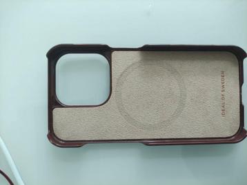 Iphone 15 pro hoesje beschikbaar voor biedingen