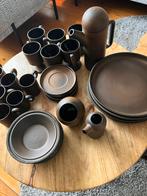 Vintage Servies van Theo Potmeer uit 70jaren, Antiek en Kunst, Antiek | Servies compleet, Ophalen