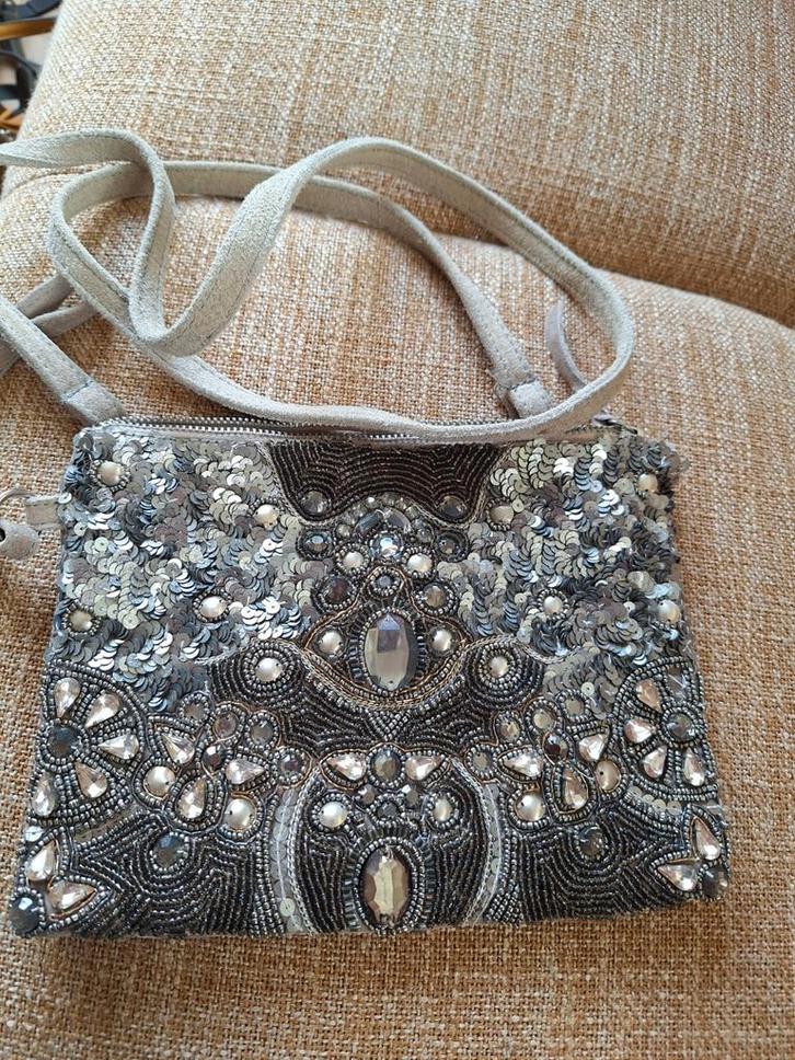Stoffen Handtasje met Pailletten, Sieraden, Tassen en Uiterlijk, Tassen | Damestassen, Zo goed als nieuw, Handtas, Grijs, Ophalen of Verzenden