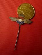 Zeer zeldzame  emaille speldje KLM    (21), Ophalen of Verzenden, Zo goed als nieuw, Patch, Badge of Embleem