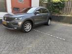 Volkswagen T-Roc 1.5 TSI Sport trekhaak digit dash - AC-CC, Stof, 4 cilinders, 150 pk, Bedrijf