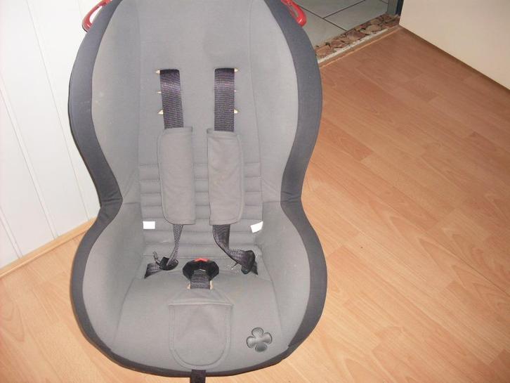 universeel autostoeltje  met slaapstand, Kinderen en Baby's, Autostoeltjes, Zo goed als nieuw, Overige merken, Autogordel, Slaapstand
