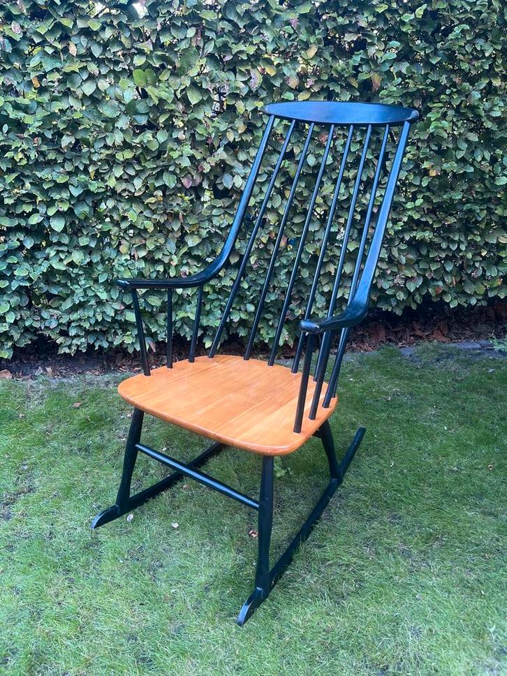 schommelstoel 'Grandessa' vervaardigd door Nesto, Pastoe., Huis en Inrichting, Stoelen, Zo goed als nieuw, Eén, Hout, Zwart, Ophalen of Verzenden