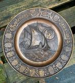 Bronzen wandbord gesigneerd 1923, Ophalen of Verzenden