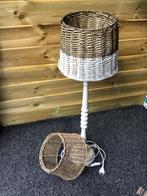 Rieten Lamp met 2 Kapjes - 85cm, Huis en Inrichting, Ophalen, Gebruikt, Hout, Minder dan 100 cm