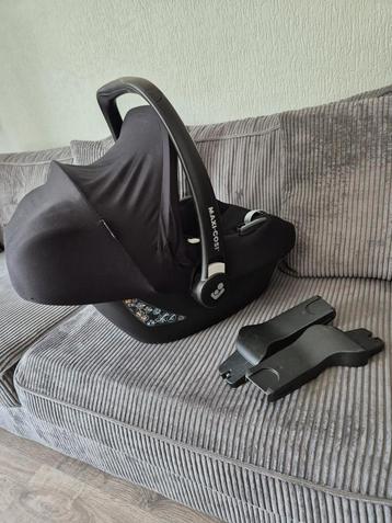 Maxi cosi met adapters 