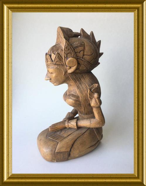 Prachtig Aziatisch houtsnijwerk: houten beeld vrouw, Sinta, Antiek en Kunst, Kunst | Beelden en Houtsnijwerken, Ophalen of Verzenden