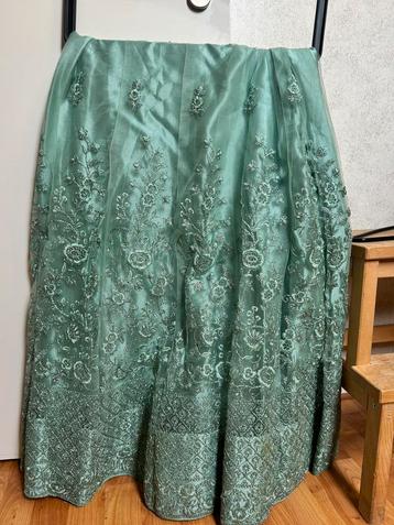 Mintgroene lehenga beschikbaar voor biedingen