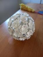 Hanglamp witte bloemen, Huis en Inrichting, Lampen | Hanglampen, Zo goed als nieuw, Metaal, Minder dan 50 cm, Ophalen