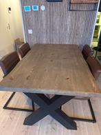 Eettafel - 1.60 met 4 eettafel stoelen, Huis en Inrichting, Ophalen, 100 tot 150 cm, Ruw / hout groeven in de tafel, Zo goed als nieuw